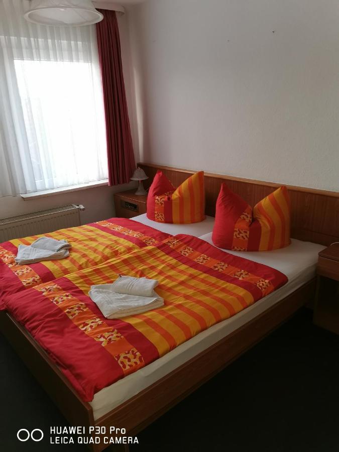 Pension Am Stadion Koelleda Zewnętrze zdjęcie